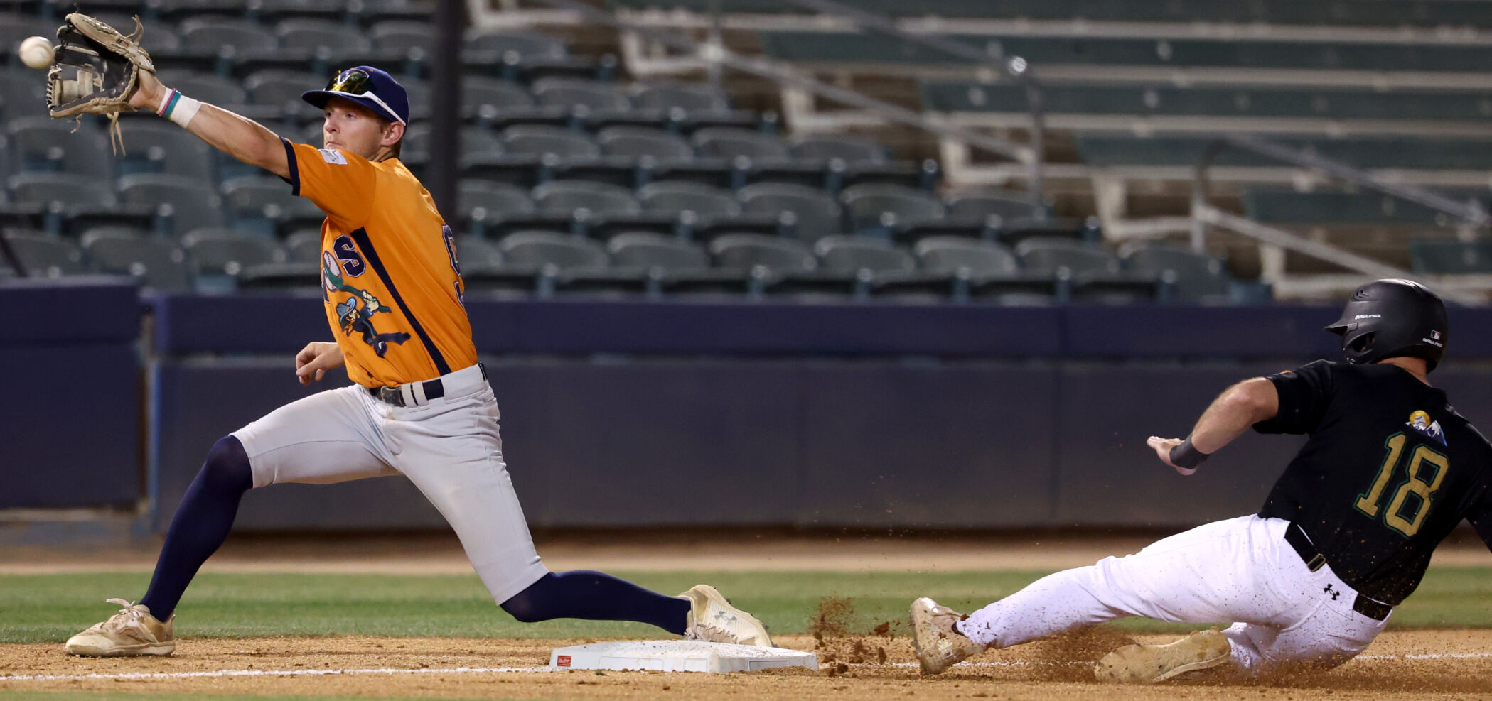 Saguaros vs Pecos Bills